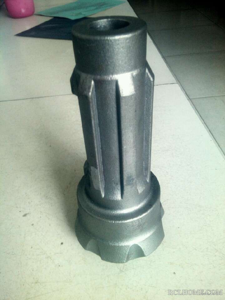 钻体